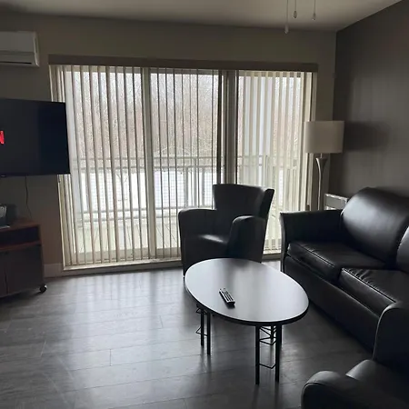 Condos Vacances Msa Avec Aquaparc Gratuit!!! Beaupré Room photo