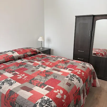 Condos Vacances Msa Avec Aquaparc Gratuit!!! Beaupré Room photo